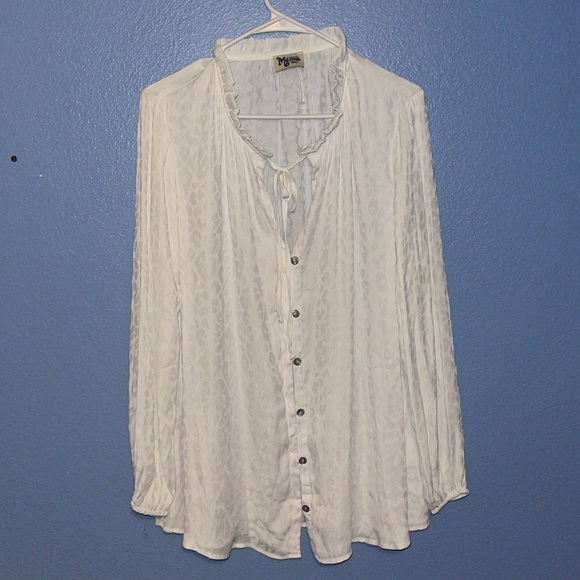 Show Me Your Mumu Alicia Tunic Snow Cheetah White Small NWOT -   MM - Picture 3 of 7